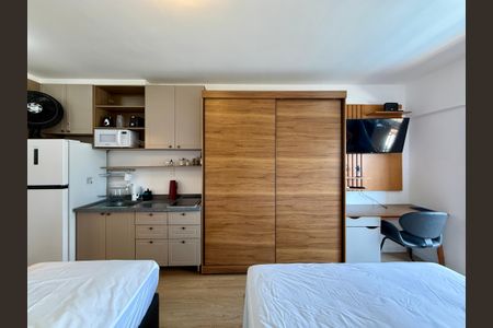 Studio para alugar com 28m², 1 quarto e sem vaga Studio para alugar com 28m², 1 quarto e sem vagaQuarto