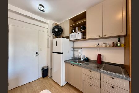 Studio para alugar com 28m², 1 quarto e sem vaga Studio para alugar com 28m², 1 quarto e sem vagaCozinha
