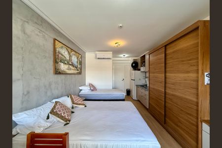 Studio para alugar com 28m², 1 quarto e sem vaga Studio para alugar com 28m², 1 quarto e sem vagaQuarto