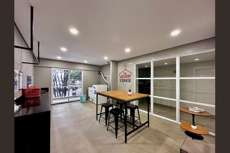 Studio para alugar com 28m², 1 quarto e sem vaga Studio para alugar com 28m², 1 quarto e sem vagaLavanderia