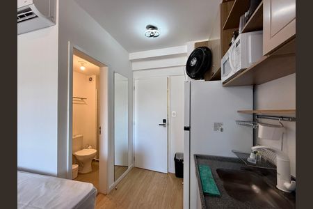 Studio para alugar com 28m², 1 quarto e sem vaga Studio para alugar com 28m², 1 quarto e sem vagaCozinha