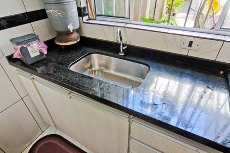 Casa para alugar com 83m², 3 quartos e 1 vagaCozinha