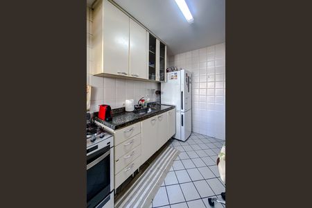 Apartamento à venda com 60m², 2 quartos e 1 vagaCozinha e Área de Serviço
