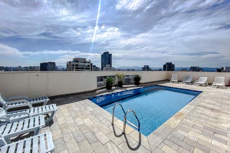 Apartamento à venda com 60m², 2 quartos e 1 vagaÁrea comum - Piscina