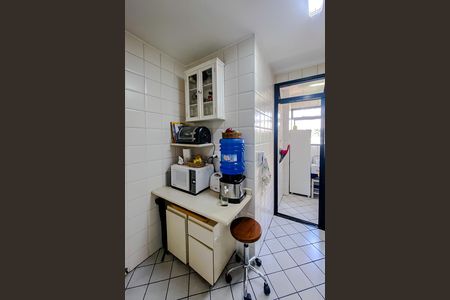 Apartamento à venda com 60m², 2 quartos e 1 vagaCozinha e Área de Serviço