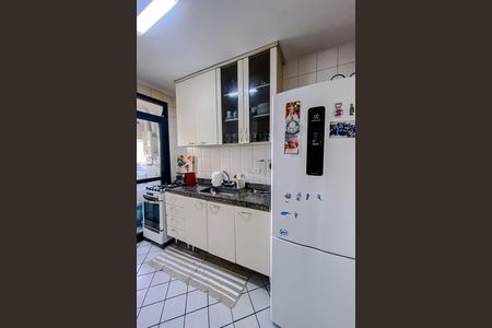 Apartamento à venda com 60m², 2 quartos e 1 vagaCozinha e Área de Serviço
