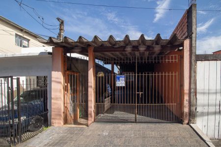 Casa para alugar com 90m², 2 quartos e 1 vagaFachada