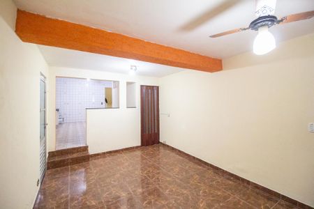 Sala de casa para alugar com 2 quartos, 90m² em Vila Dirce, Carapicuíba