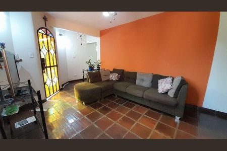 Casa à venda com 4 quartos, 110m² em Vila Sonia, São Paulo
