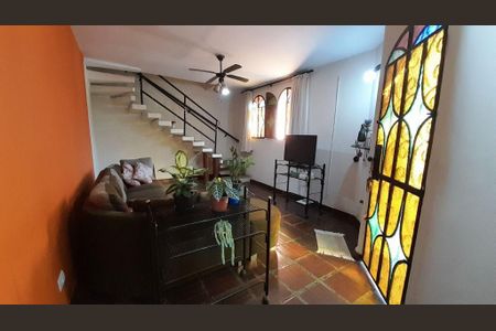 Casa à venda com 4 quartos, 110m² em Vila Sonia, São Paulo