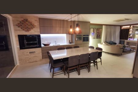 Casa à venda com 4 quartos, 464m² em Suru, Barueri