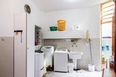 Casa para alugar com 162m², 2 quartos e 2 vagasLavanderia