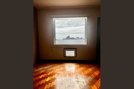 Apartamento à venda com 130m², 3 quartos e 1 vaga