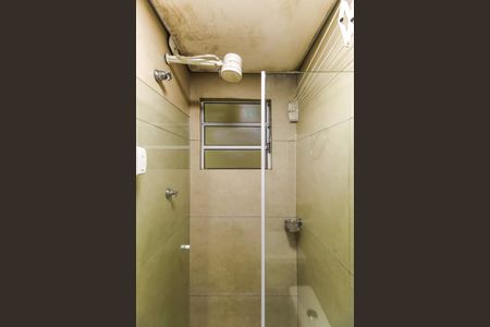 Banheiro de kitnet/studio para alugar com 1 quarto, 30m² em Mooca, São Paulo