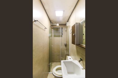 Banheiro de kitnet/studio para alugar com 1 quarto, 30m² em Mooca, São Paulo