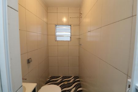 Casa para alugar com 45m², 1 quarto e sem vagaBanheiro