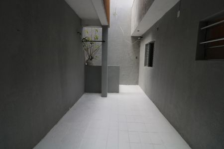 Casa para alugar com 45m², 1 quarto e sem vagaÁrea de Serviço