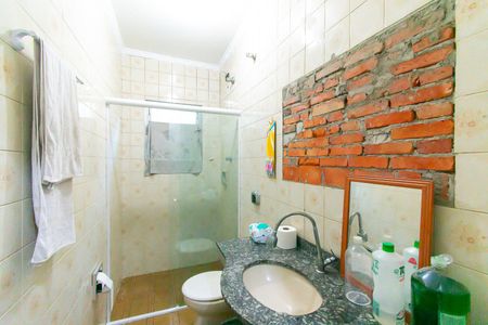Casa para alugar com 300m², 4 quartos e 15 vagas Casa para alugar com 300m², 4 quartos e 15 vagasBanheiro 3
