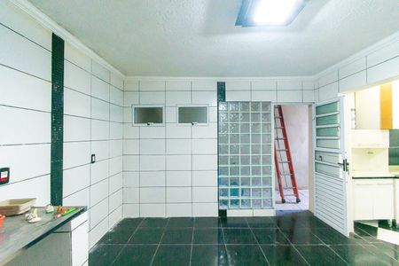 Casa para alugar com 300m², 4 quartos e 15 vagas Casa para alugar com 300m², 4 quartos e 15 vagasCozinha