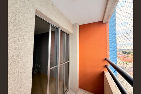 Apartamento para alugar com 64m², 2 quartos e 1 vagaSacada