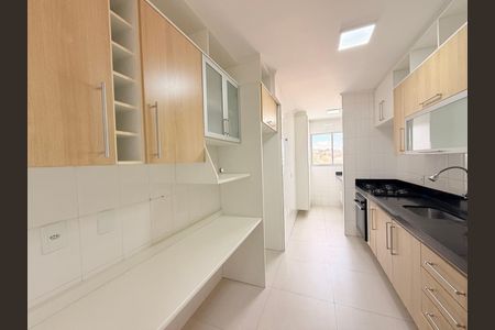 Apartamento para alugar com 64m², 2 quartos e 1 vagaCozinha