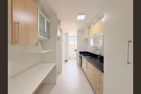 Apartamento para alugar com 64m², 2 quartos e 1 vagaCozinha
