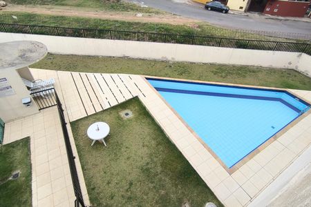Apartamento para alugar com 64m², 2 quartos e 1 vagaÁrea comum - Piscina