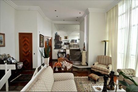 Apartamento à venda com 379m², 4 quartos e 5 vagas
