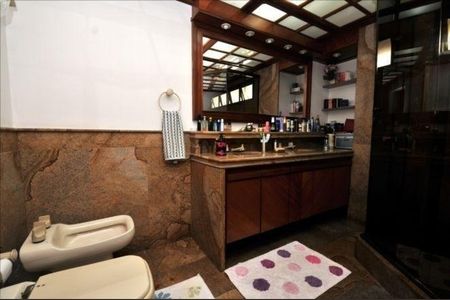 Apartamento à venda com 379m², 4 quartos e 5 vagas