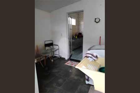 Casa à venda com 110m², 2 quartos e 3 vagas