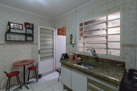 Casa de condomínio para alugar com 75m², 2 quartos e 2 vagasCozinha