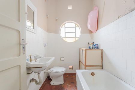 Apartamento à venda com 84m², 2 quartos e sem vagaBanheiro