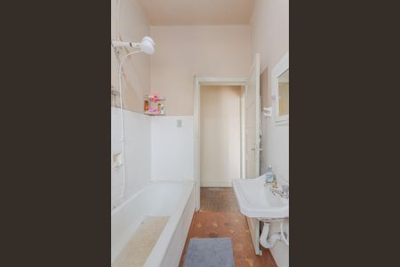 Apartamento à venda com 84m², 2 quartos e sem vagaBanheiro