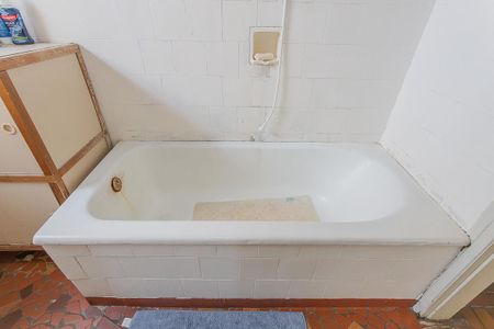 Apartamento à venda com 84m², 2 quartos e sem vagaBanheiro