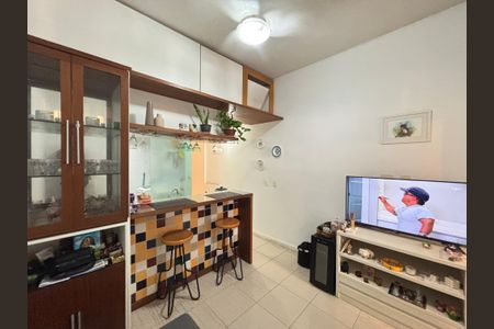 Sala de apartamento à venda com 1 quarto, 41m² em Copacabana, Rio de Janeiro