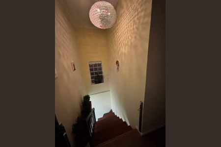 Casa à venda com 280m², 3 quartos e 2 vagas
