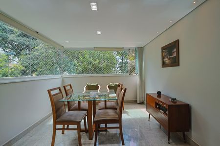 Apartamento à venda com 108m², 3 quartos e 2 vagas