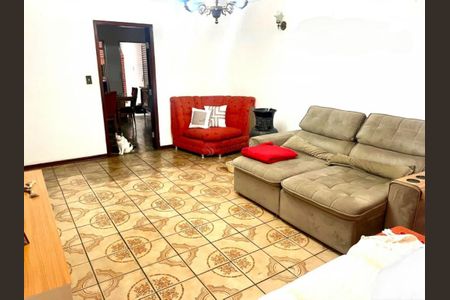 Casa à venda com 4 quartos, 270m² em Jardim Novo Carrao, São Paulo