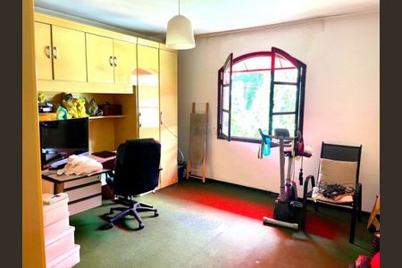 Casa à venda com 4 quartos, 270m² em Jardim Novo Carrao, São Paulo