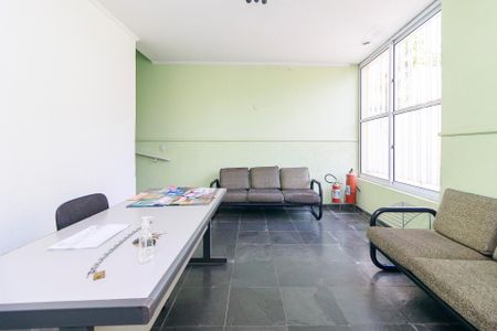 Sala de casa para alugar com 2 quartos, 141m² em Santo Amaro, São Paulo