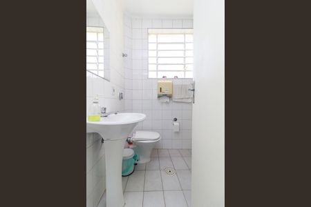 Casa para alugar com 141m², 2 quartos e 2 vagasBanheiro 