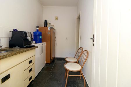 Casa para alugar com 141m², 2 quartos e 2 vagasCozinha