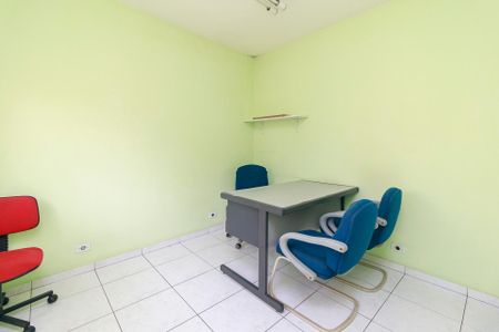 Casa para alugar com 141m², 2 quartos e 2 vagasQuarto 2