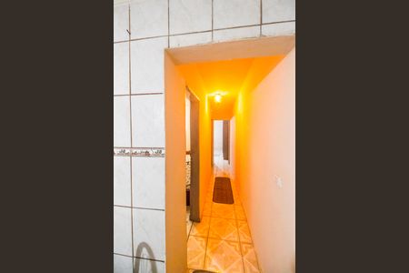 Casa à venda com 167m², 3 quartos e 1 vaga Casa à venda com 167m², 3 quartos e 1 vagaCorredor