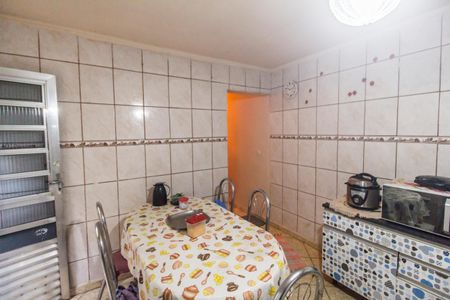 Casa à venda com 167m², 3 quartos e 1 vaga Casa à venda com 167m², 3 quartos e 1 vagaCozinha