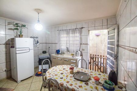 Casa à venda com 167m², 3 quartos e 1 vaga Casa à venda com 167m², 3 quartos e 1 vagaCozinha
