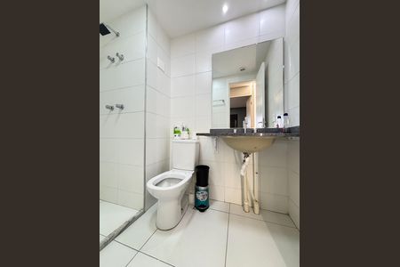 Apartamento para alugar com 69m², 2 quartos e 1 vaga Apartamento para alugar com 69m², 2 quartos e 1 vagaBanheiro da Suíte