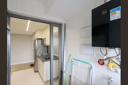 Área de Serviço de apartamento para alugar com 2 quartos, 69m² em Santo Amaro, São Paulo