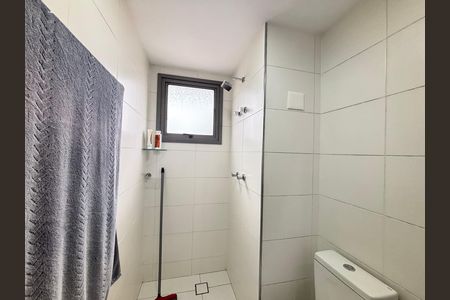 Apartamento para alugar com 69m², 2 quartos e 1 vaga Apartamento para alugar com 69m², 2 quartos e 1 vagaBanheiro da Suíte