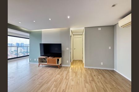 Apartamento para alugar com 69m², 2 quartos e 1 vaga Apartamento para alugar com 69m², 2 quartos e 1 vagaSala